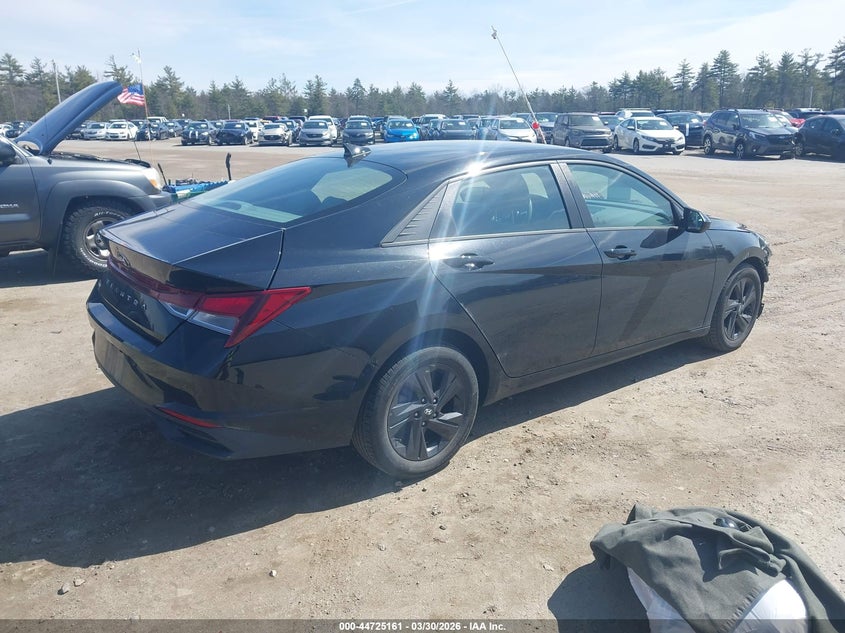 2022 Hyundai Elantra VIN 5NPLM4AG0NH076381 IAAI salvage auction — FRONT END, Wait Title, sold $3,250 on 2026-07-31 (photo 4)