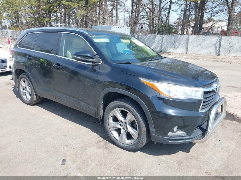 2014 Toyota Highlander VIN 5TDDKRFH4ES015800 — IAAI salvage auction photo