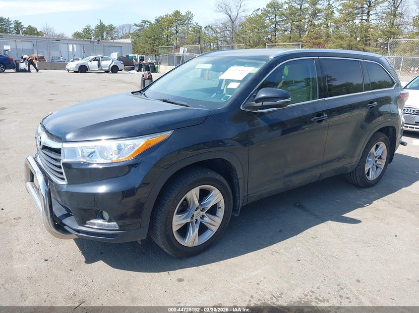 2014 Toyota Highlander VIN 5TDDKRFH4ES015800 IAAI salvage auction — ELECTRICAL, Mv-907A (New York), sold $9,150 on 2026-09-01 (photo 2)