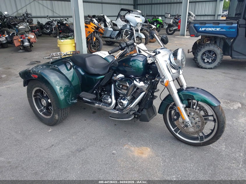 2021 Harley-davidson Freewheeler VIN 1HD1MCP19MB851523 IAAI salvage auction — RIGHT SIDE, Salvage (South Carolina), sold $7,000 on 2026-07-14 (photo 1)