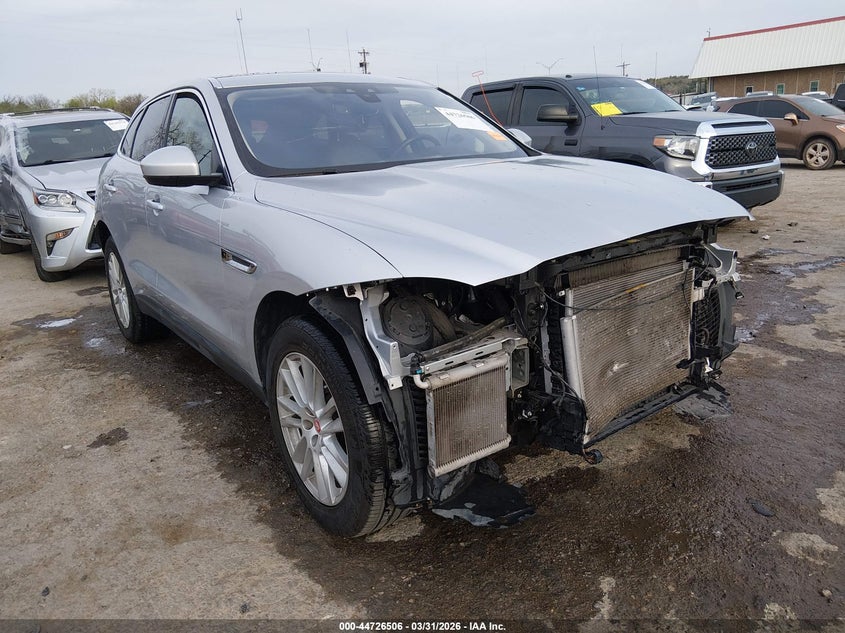 2020 Jaguar F-pace VIN SADCK2GX1LA634829 IAAI salvage auction — FRONT END, Wait Title, sold $6,425 on 2026-09-18 (photo 1)