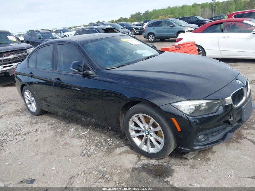 2016 BMW 3er VIN WBA8A3C56GK551392 IAAI salvage auction — FRONT END, Wait Title, sold $700 on 2026-07-29 (photo 1)