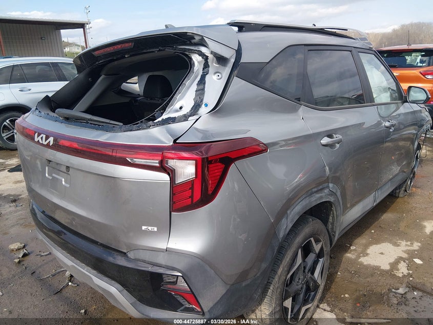 2025 Kia Seltos VIN KNDEUCAA2S7816303 IAAI salvage auction — ROLLOVER, Salvage (West Virginia), sold $2,075 on 2026-07-16 (photo 4)
