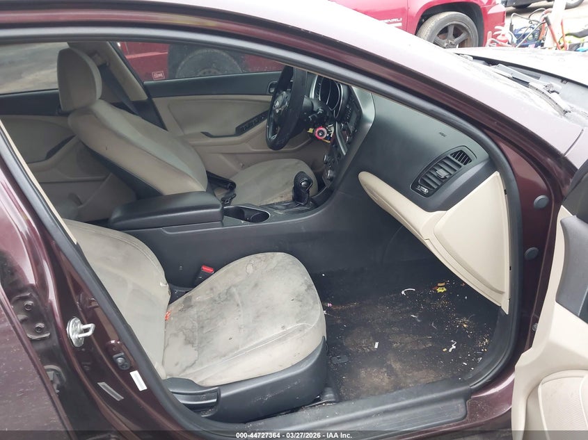 2015 Kia Optima VIN 5XXGM4A79FG361420 IAAI salvage auction — FRONT END, Salvage - Greater Than 75% (Maryland), sold $700 on 2026-07-28 (photo 5)
