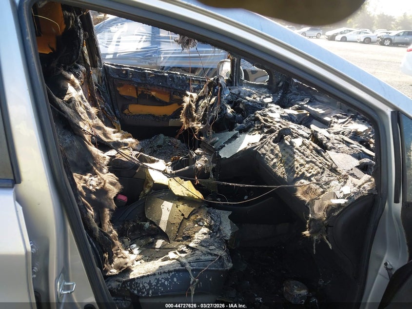 2012 Toyota Prius VIN JTDKN3DU6C5445505 IAAI salvage auction — TOTAL BURN, Salvage Title, sold $300 on 2026-07-13 (photo 5)