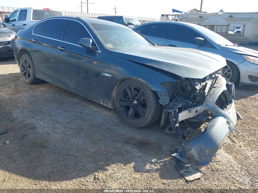 2013 BMW 5er VIN WBAXG5C51DD228504 IAAI salvage auction — FRONT END, Wait Title, sold $425 on 2026-07-14 (photo 1)
