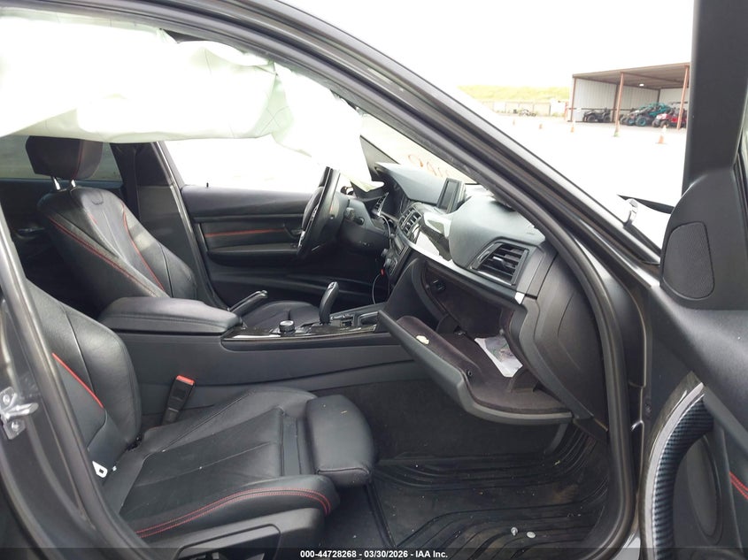 2014 BMW 3er VIN WBA3C1C56EK109332 IAAI salvage auction — RIGHT FRONT, Salvage (California), sold $25 on 2026-07-29 (photo 5)