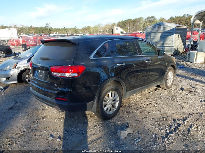 2017 Kia Sorento VIN 5XYPG4A32HG271710 IAAI salvage auction — LEFT REAR, Wait Title, sold $1,750 on 2026-07-24 (photo 4)