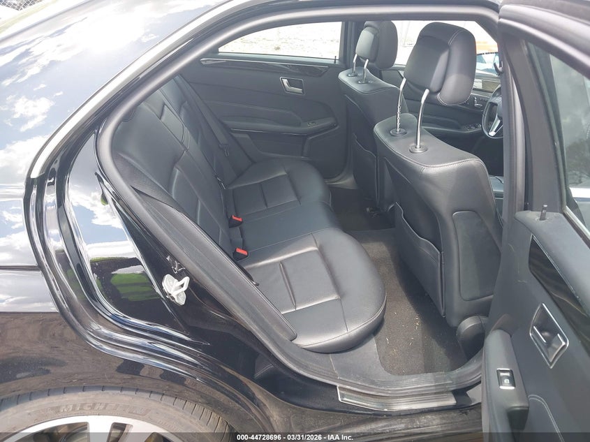 2016 Mercedes-benz E-klasse VIN WDDHF5KB7GB269680 IAAI salvage auction — FRONT END, Salvage (Georgia), sold $3,675 on 2026-08-19 (photo 8)