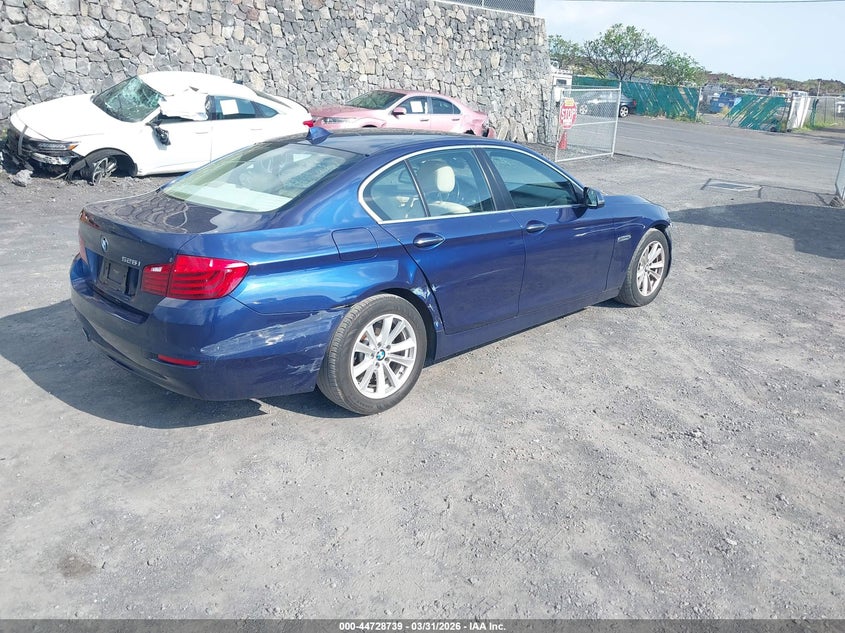 2015 BMW 5er VIN WBA5A5C56FD520886 IAAI salvage auction — RIGHT SIDE, Salvage (Hawaii), sold $500 on 2026-07-14 (photo 4)