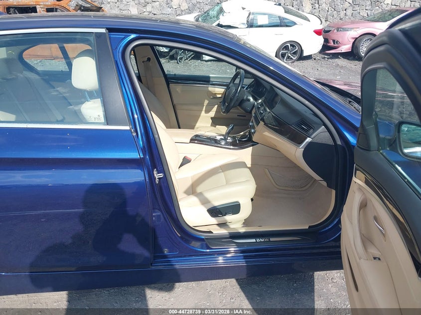 2015 BMW 5er VIN WBA5A5C56FD520886 IAAI salvage auction — RIGHT SIDE, Salvage (Hawaii), sold $500 on 2026-07-14 (photo 5)