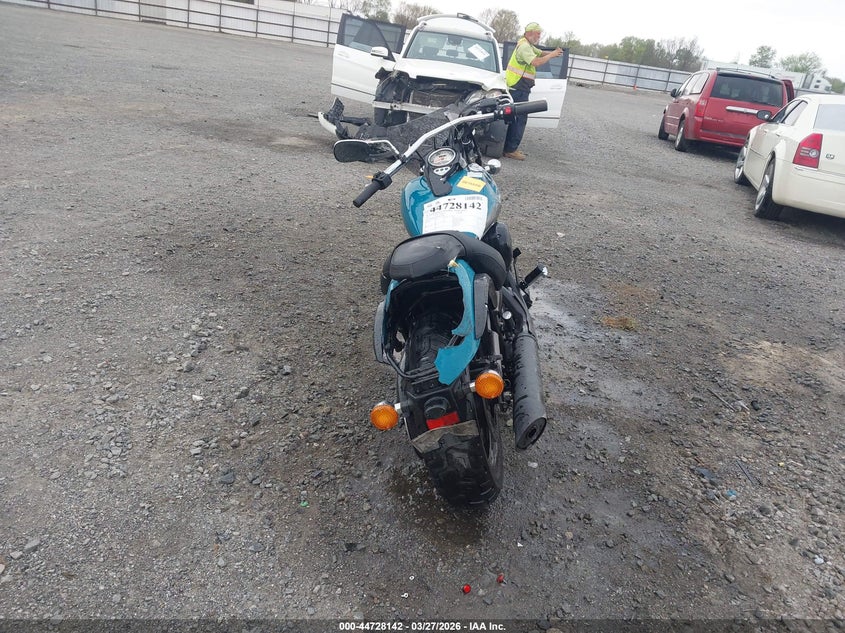 2022 Kawasaki Vn 900 VIN JKAVN2C17NA078486 IAAI salvage auction — FRONT & REAR, Salvage Title, sold $25 on 2026-07-29 (photo 6)