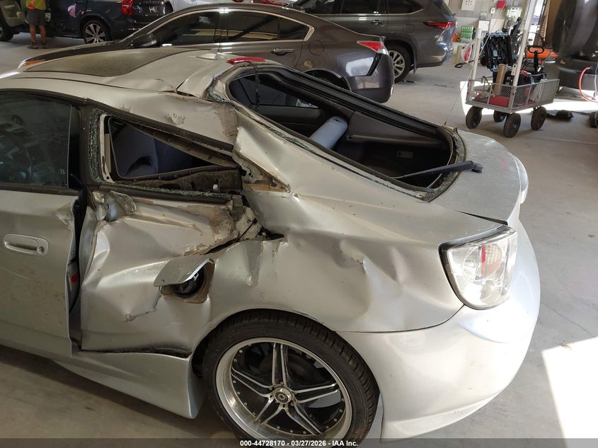 2002 Toyota Celica VIN JTDDR32T620122610 IAAI salvage auction — SIDE, Salvage (North Carolina), sold $550 on 2026-07-16 (photo 6)