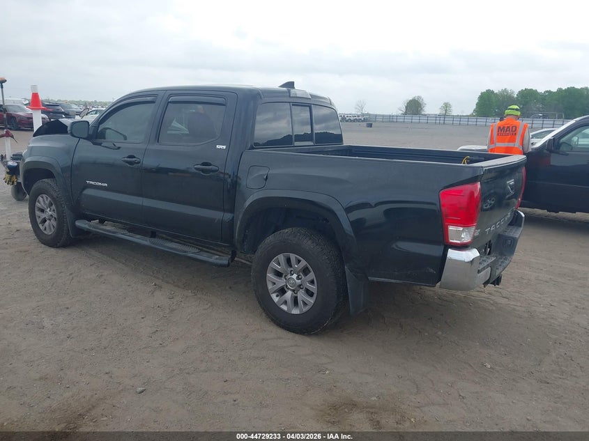 2017 Toyota Tacoma VIN 5TFAZ5CN7HX034423 IAAI salvage auction — FRONT END, Wait Title, sold $25 on 2026-07-29 (photo 3)