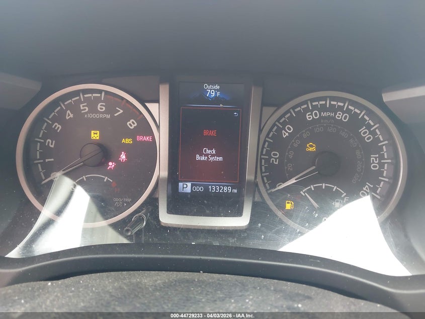 2017 Toyota Tacoma VIN 5TFAZ5CN7HX034423 IAAI salvage auction — FRONT END, Wait Title, sold $25 on 2026-07-29 (photo 7)