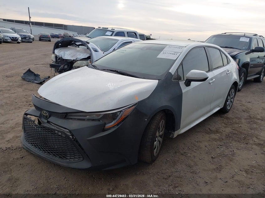 2022 Toyota Corolla VIN 5YFEPMAE7NP364044 IAAI salvage auction — RIGHT FRONT, Wait Title, sold $3,550 on 2026-08-02 (photo 2)