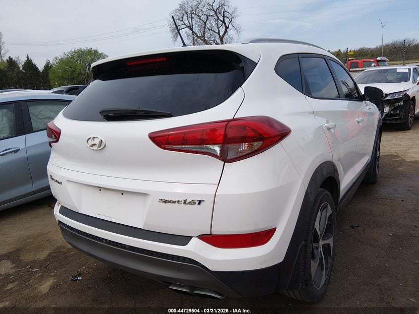 2016 Hyundai Tucson VIN KM8J33A23GU090143 IAAI salvage auction — REAR END, Clear (Oklahoma), sold $75 on 2026-07-29 (photo 4)