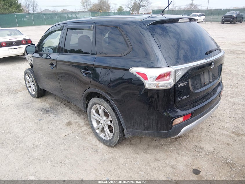 2015 Mitsubishi Outlander VIN JA4AZ3A38FZ010858 IAAI salvage auction — FRONT END, Salvage (Kentucky), sold $750 on 2026-07-23 (photo 3)