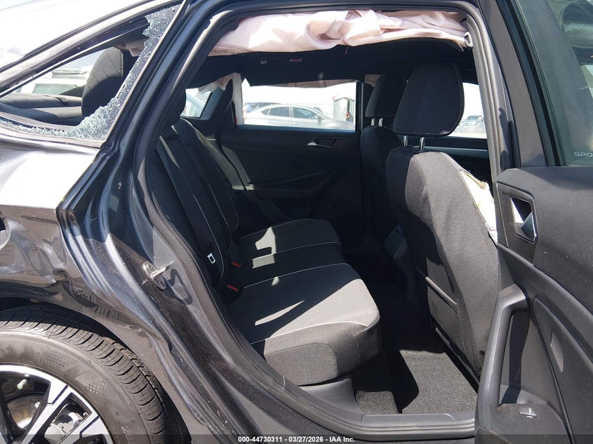 2026 Volkswagen Jetta VIN 3VWBW7BUXTM034672 IAAI salvage auction — RIGHT REAR, Original (Texas), sold $6,750 on 2026-07-20 (photo 7)