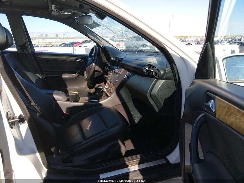 2007 Mercedes-benz C-klasse VIN WDBRF52HX7A955770 IAAI salvage auction — FRONT END, Salvage (Nevada), sold $100 on 2026-08-07 (photo 5)
