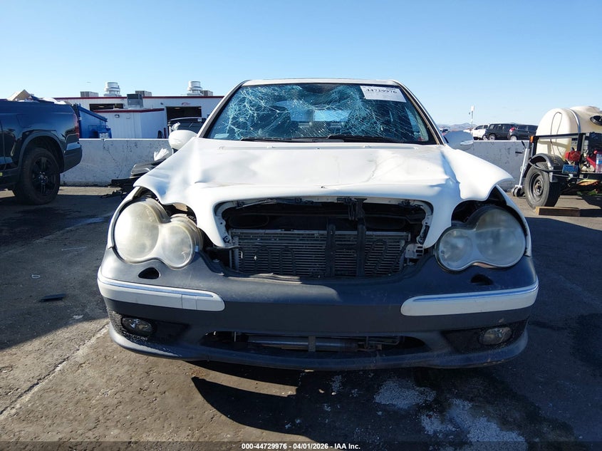 2007 Mercedes-benz C-klasse VIN WDBRF52HX7A955770 IAAI salvage auction — FRONT END, Salvage (Nevada), sold $100 on 2026-08-07 (photo 6)