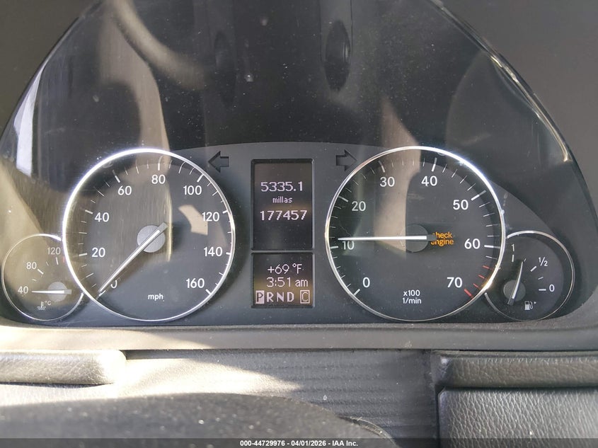 2007 Mercedes-benz C-klasse VIN WDBRF52HX7A955770 IAAI salvage auction — FRONT END, Salvage (Nevada), sold $100 on 2026-08-07 (photo 7)