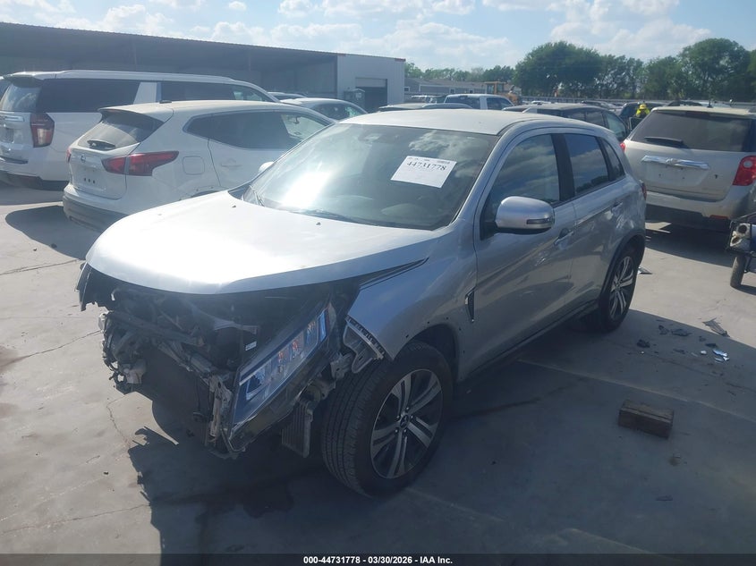 2021 Mitsubishi Outlander VIN JA4ARUAU8MU023120 IAAI salvage auction — FRONT END, Original (Texas), sold $4,100 on 2026-07-14 (photo 2)