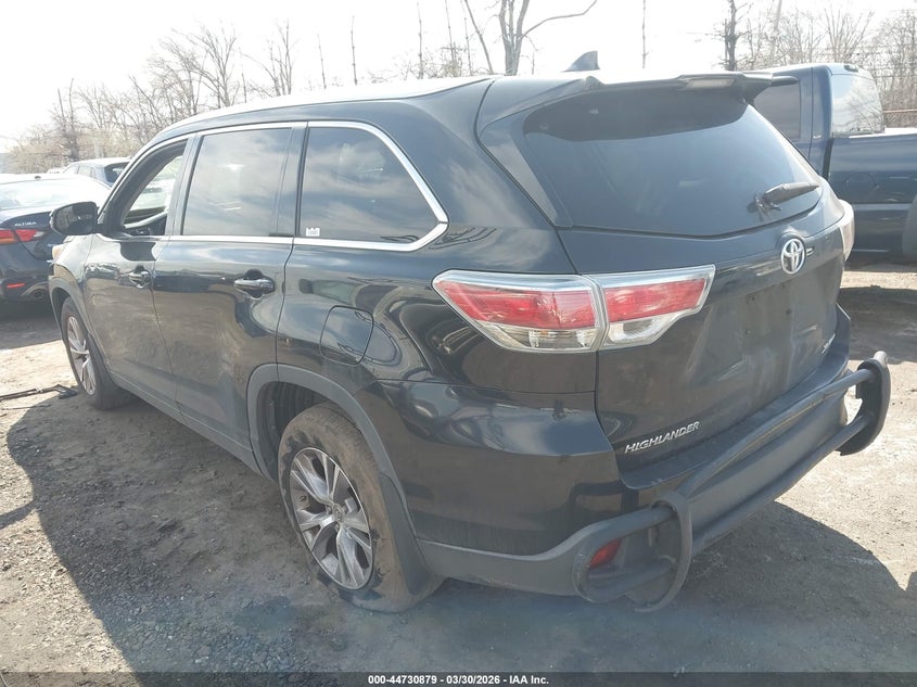 2015 Toyota Highlander VIN 5TDJKRFHXFS148419 IAAI salvage auction — FRONT END, Salvage (New Jersey), sold $5,800 on 2026-07-31 (photo 3)