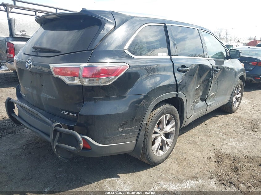 2015 Toyota Highlander VIN 5TDJKRFHXFS148419 IAAI salvage auction — FRONT END, Salvage (New Jersey), sold $5,800 on 2026-07-31 (photo 4)
