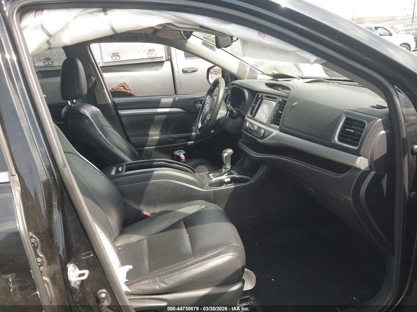 2015 Toyota Highlander VIN 5TDJKRFHXFS148419 IAAI salvage auction — FRONT END, Salvage (New Jersey), sold $5,800 on 2026-07-31 (photo 5)