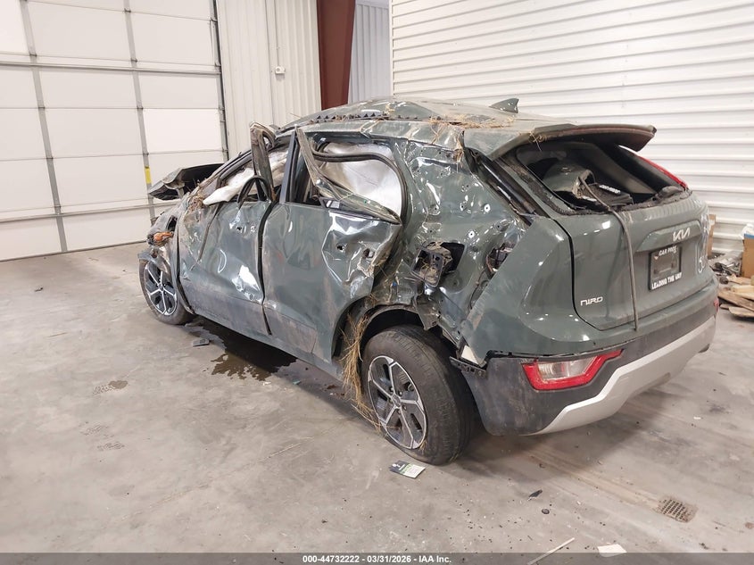 2025 Kia Niro VIN KNDCS3LF7S5297752 IAAI salvage auction — ROLLOVER, Salvage (Colorado), sold $250 on 2026-07-22 (photo 3)