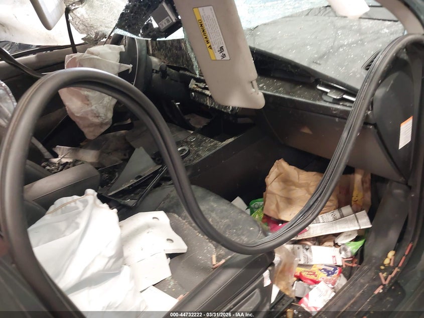 2025 Kia Niro VIN KNDCS3LF7S5297752 IAAI salvage auction — ROLLOVER, Salvage (Colorado), sold $250 on 2026-07-22 (photo 5)