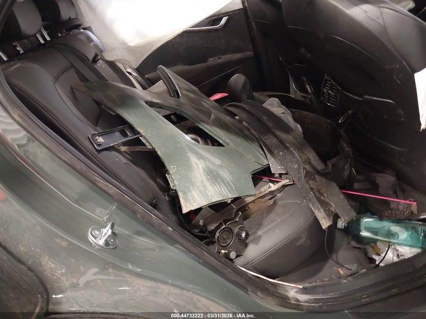 2025 Kia Niro VIN KNDCS3LF7S5297752 IAAI salvage auction — ROLLOVER, Salvage (Colorado), sold $250 on 2026-07-22 (photo 8)