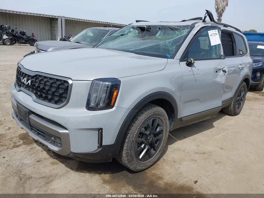 2023 Kia Telluride VIN 5XYP5DGC2PG403618 IAAI salvage auction — RIGHT SIDE, Salvage (California), sold $10,600 on 2026-07-22 (photo 2)