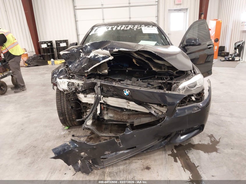 2011 BMW 5er VIN WBAFR7C54BC606996 IAAI salvage auction — FRONT END, Salvage (South Carolina), sold $1,050 on 2026-07-15 (photo 6)