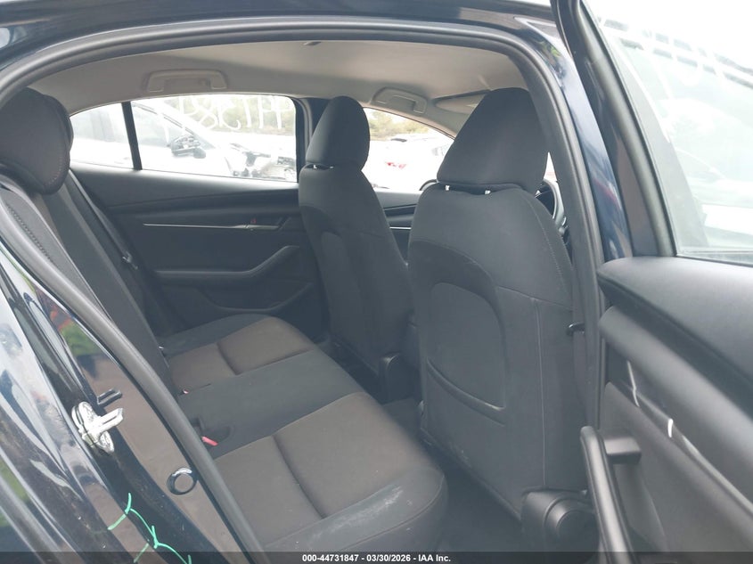 2019 Mazda 3 VIN JM1BPABL0K1106365 IAAI salvage auction — FRONT & REAR, Wait Title, sold $1,100 on 2026-07-21 (photo 8)