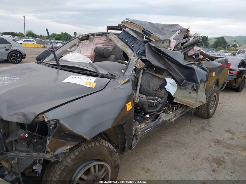 2013 Toyota Tundra VIN 5TFDY5F1XDX274357 IAAI salvage auction — ROOF, Wait Title, sold $3,600 on 2026-07-16 (photo 6)
