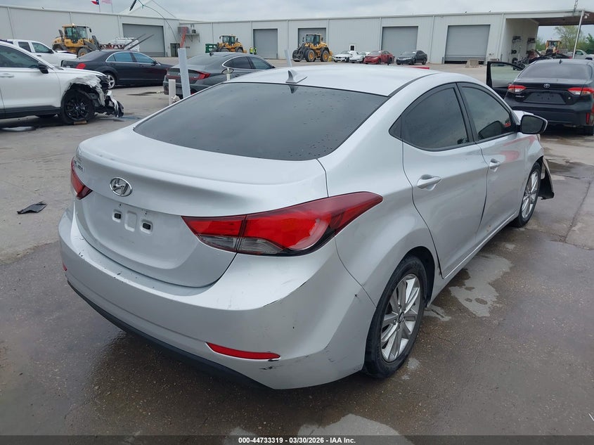 2015 Hyundai Elantra VIN KMHDH4AE6FU260556 IAAI salvage auction — FRONT & REAR, Original (Texas), sold $1,275 on 2026-07-08 (photo 4)