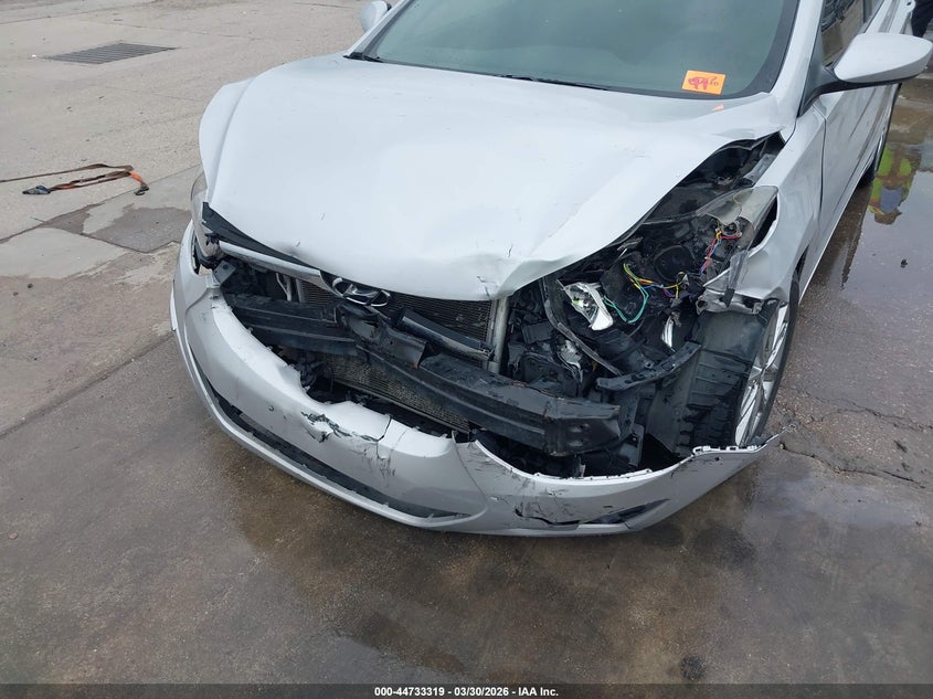 2015 Hyundai Elantra VIN KMHDH4AE6FU260556 IAAI salvage auction — FRONT & REAR, Original (Texas), sold $1,275 on 2026-07-08 (photo 6)