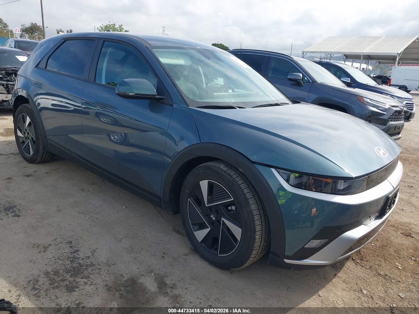 2025 Hyundai Ioniq 5 VIN 7YAKM4DA3SY040593 IAAI salvage auction — REAR END, Wait Title, sold $11,300 on 2026-08-01 (photo 1)