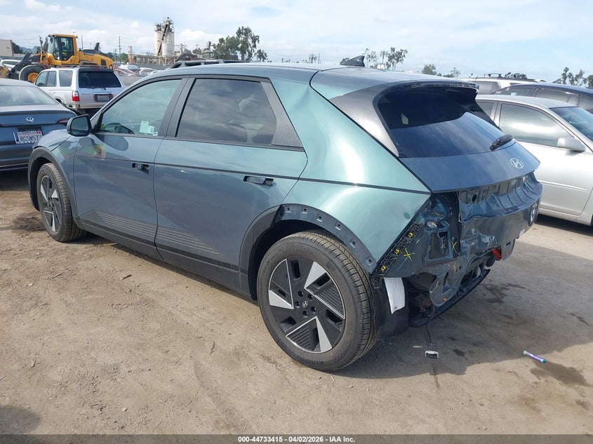 2025 Hyundai Ioniq 5 VIN 7YAKM4DA3SY040593 IAAI salvage auction — REAR END, Wait Title, sold $11,300 on 2026-08-01 (photo 3)