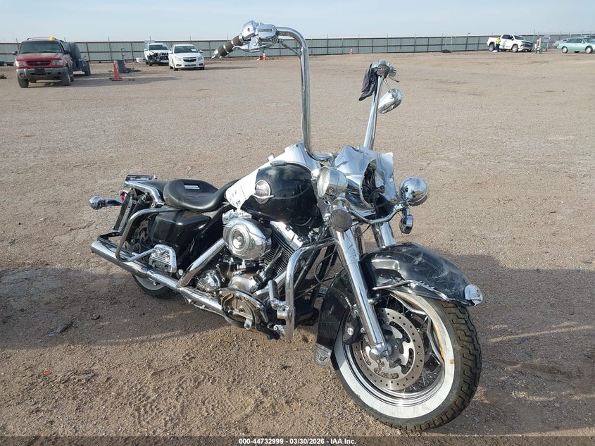 2008 Harley-davidson Flhrc VIN 1HD1FR4108Y648573 IAAI salvage auction — FRONT & REAR, Original (Texas), sold $2,400 on 2026-07-29 (photo 1)