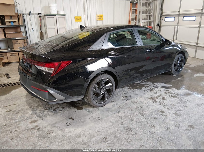 2026 Hyundai Elantra VIN KMHLM4DG7TU129720 IAAI salvage auction — FRONT END, Wait Title, sold $4,450 on 2026-07-27 (photo 4)