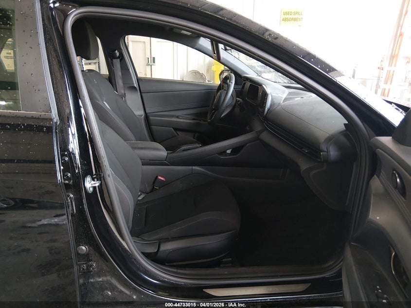 2026 Hyundai Elantra VIN KMHLM4DG7TU129720 IAAI salvage auction — FRONT END, Wait Title, sold $4,450 on 2026-07-27 (photo 5)