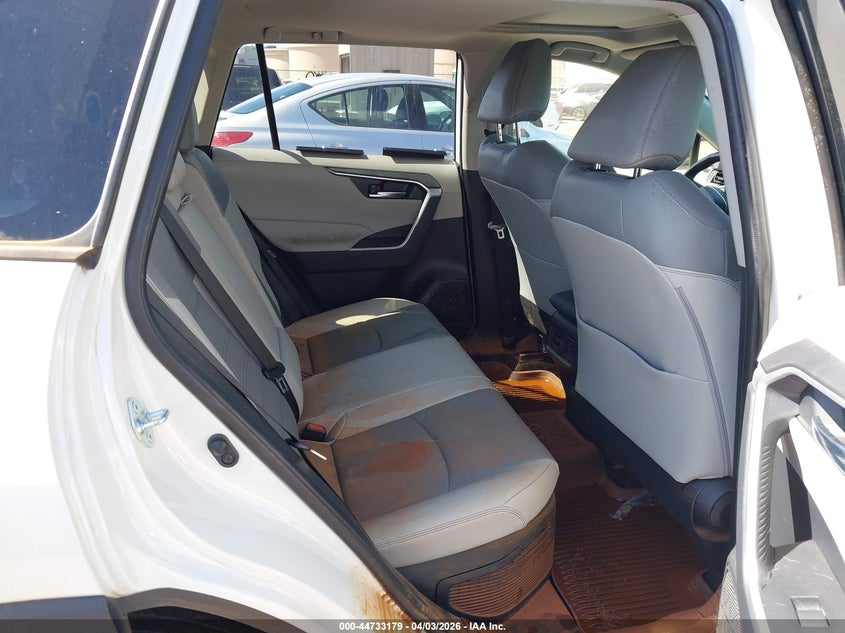 2021 Toyota Rav4 hybrid VIN JTMB6RFV8MD025323 IAAI salvage auction — WATER/FLOOD, Salvage (Hawaii), sold $2,700 on 2026-07-21 (photo 8)