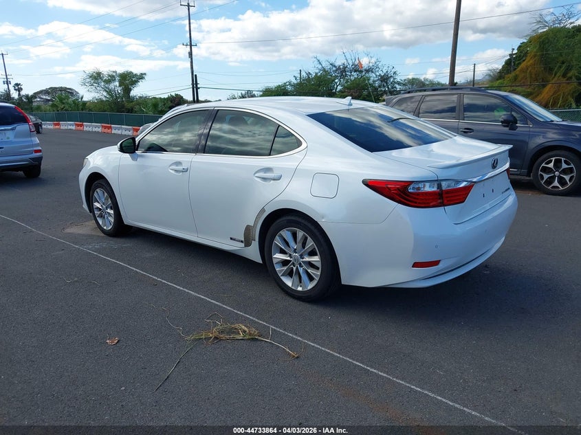 2013 Lexus Es 300h VIN JTHBW1GG6D2027745 IAAI salvage auction — SIDE, Salvage (Hawaii), sold $1,100 on 2026-07-14 (photo 3)