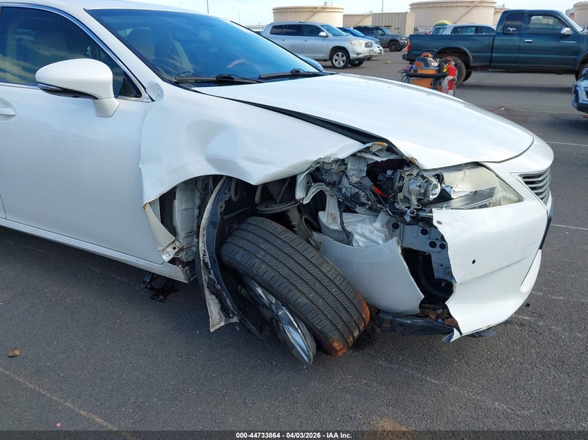 2013 Lexus Es 300h VIN JTHBW1GG6D2027745 IAAI salvage auction — SIDE, Salvage (Hawaii), sold $1,100 on 2026-07-14 (photo 6)