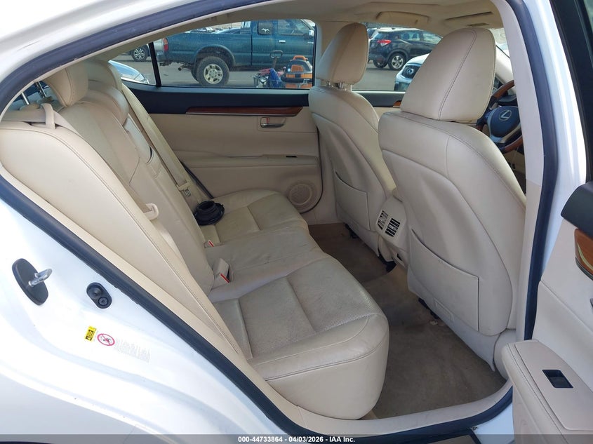2013 Lexus Es 300h VIN JTHBW1GG6D2027745 IAAI salvage auction — SIDE, Salvage (Hawaii), sold $1,100 on 2026-07-14 (photo 8)