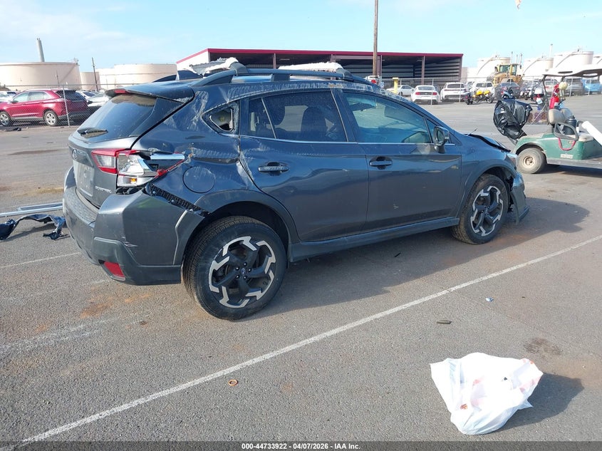 2022 Subaru Xv VIN JF2GTHNC2NH259767 IAAI salvage auction — LEFT & RIGHT, Salvage Title, sold $100 on 2026-07-28 (photo 4)