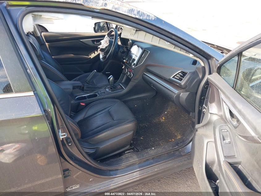 2022 Subaru Xv VIN JF2GTHNC2NH259767 IAAI salvage auction — LEFT & RIGHT, Salvage Title, sold $100 on 2026-07-28 (photo 5)